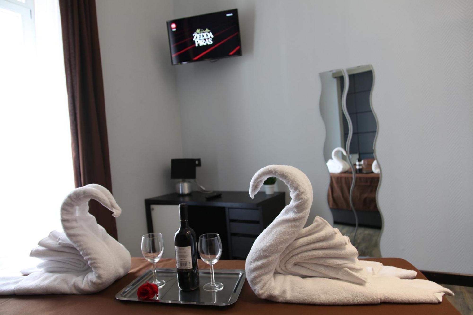 Dolce Vita Rooms Neapel Exteriör bild