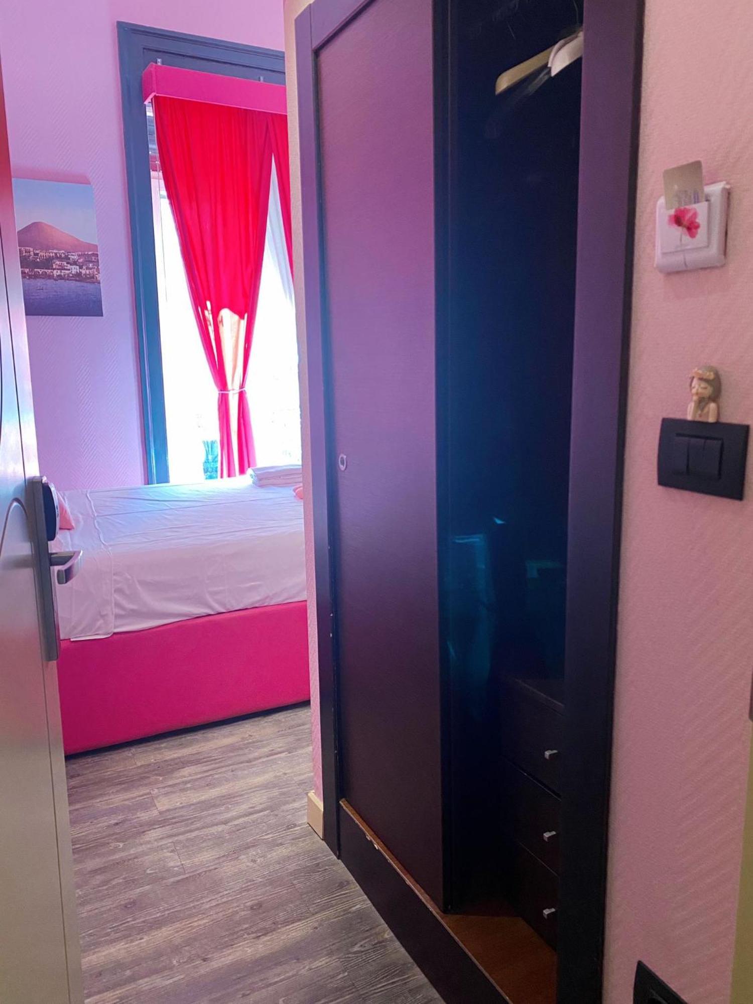 Dolce Vita Rooms Neapel Exteriör bild